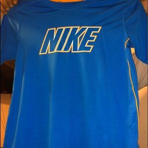 Nike T-shirt